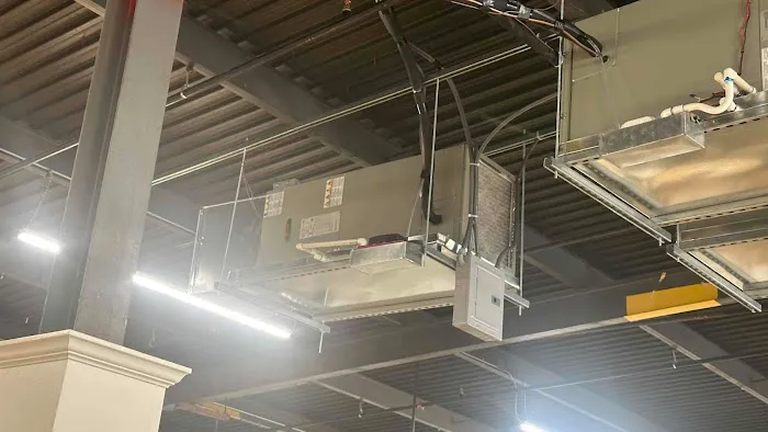 Universal Heating & Cooling Picture 4