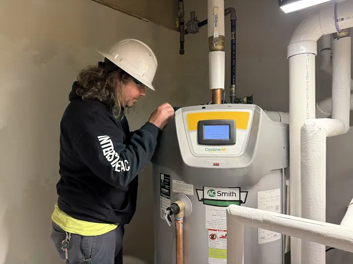 Interstate AC Picture 7