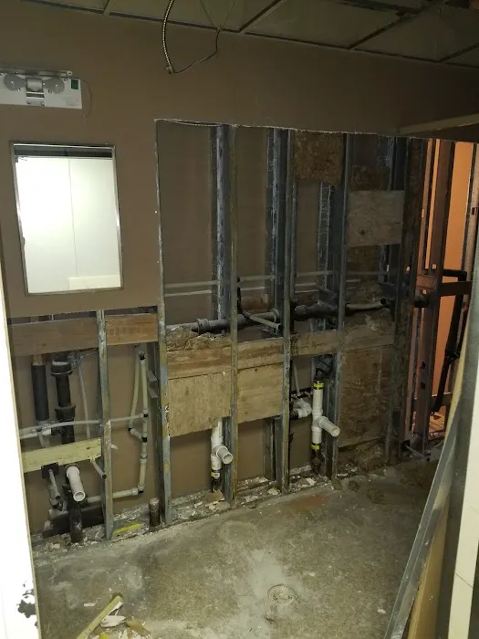 U-1st Services LLC Picture 9