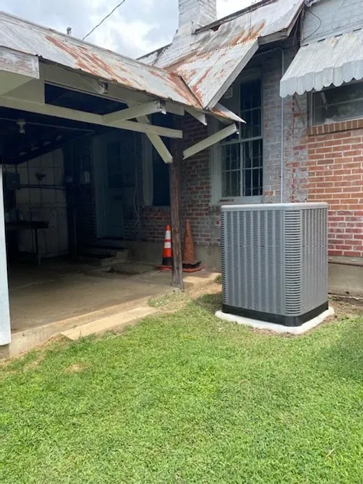 Farmer's Heating & Air Picture 3