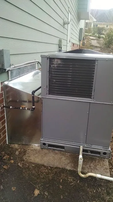 Dean's Heating and Air Services Picture 4