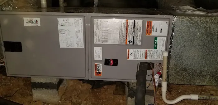 Keeping it Comfy Heating & Air LLC Picture 1