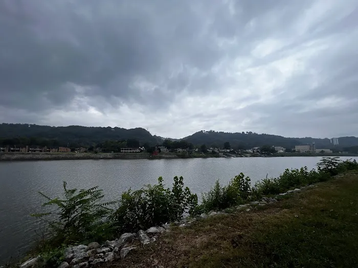 Kanawha Valley Maintenance Picture 4