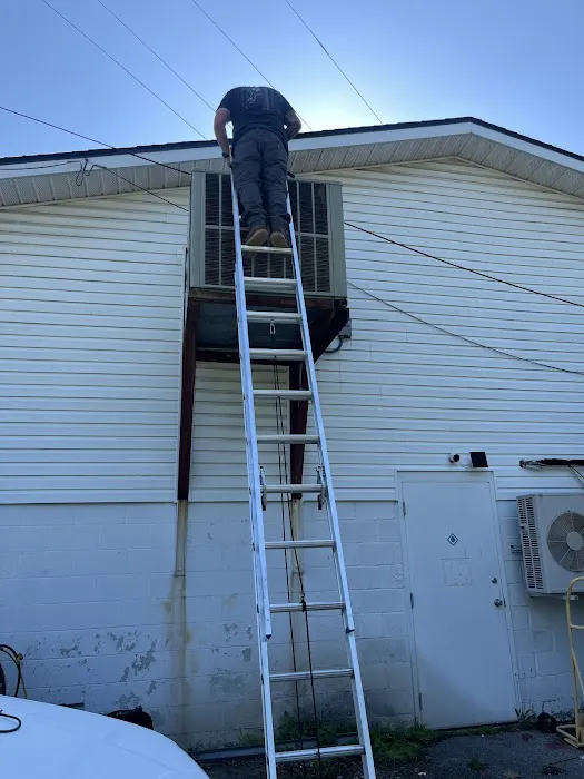 Chief’s Heating & Cooling Picture 1