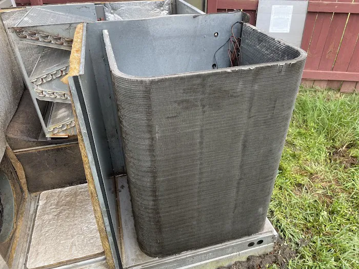 Chief’s Heating & Cooling Picture 10