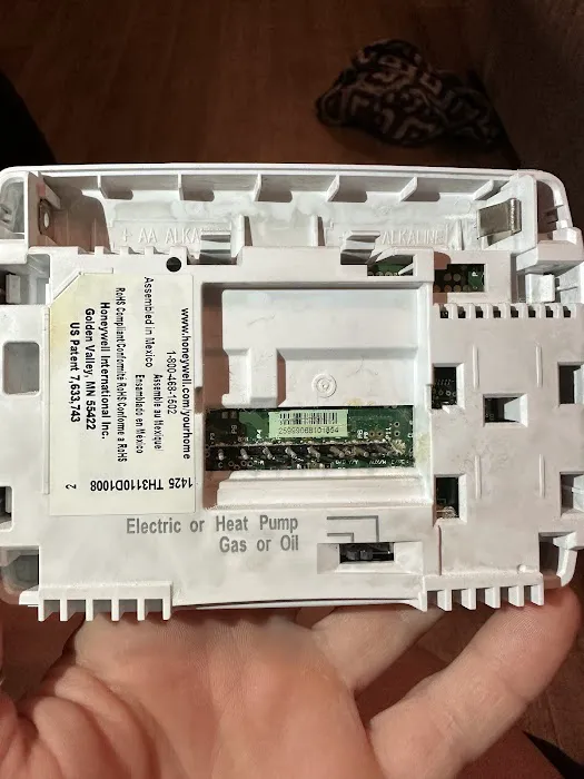 Heating & Air Conditioning Picture 4