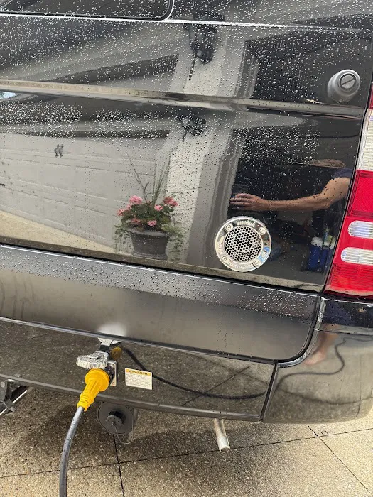 R&R MOBILE RV REPAIR Picture 4