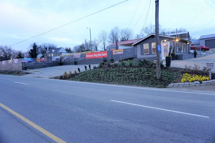 The Mechanic Spot Picture 9