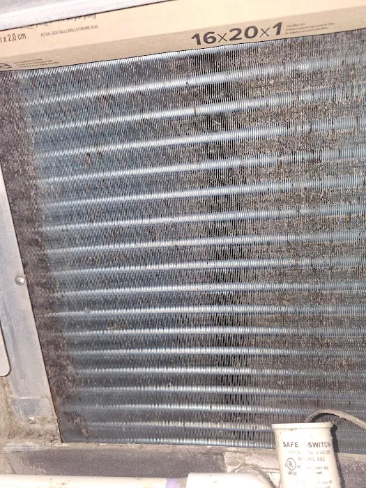 Larry's Service Co Picture 1