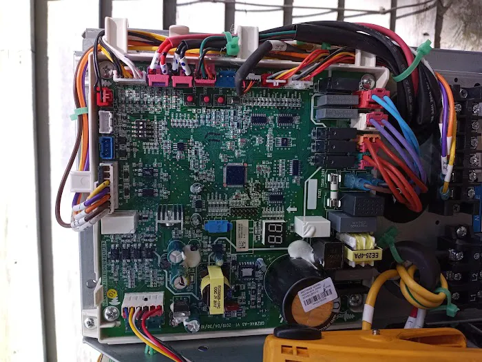 LLR MECHANICAL HVAC PLUMBIMG Picture 2