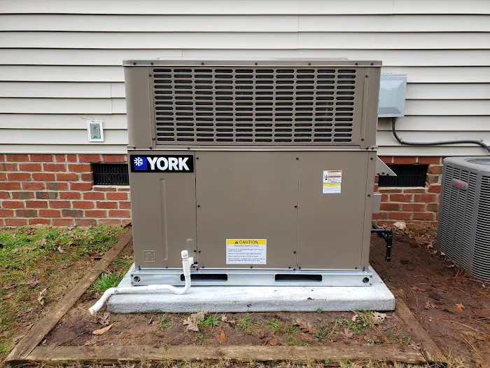 Triangle Repair Group Heating & Cooling Picture 2