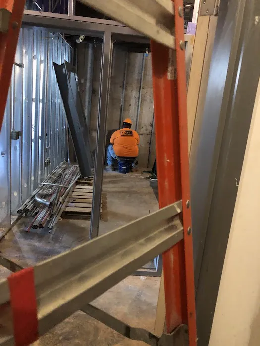 Pitt Electric Picture 1