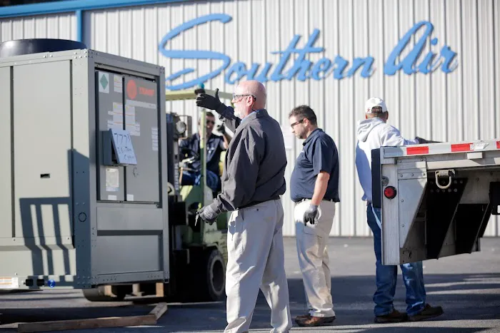 Southern Air Picture 6