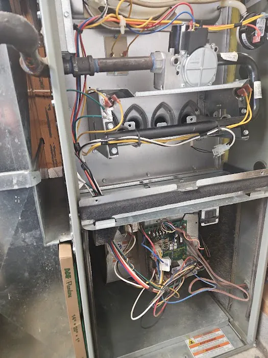 Woods Family Heating & Air Conditioning Picture 5