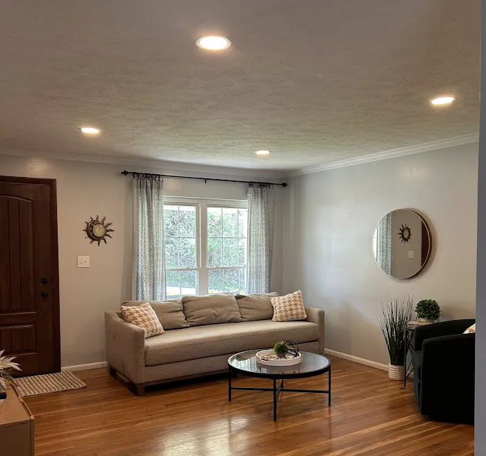 Absten Services LLC Picture 4