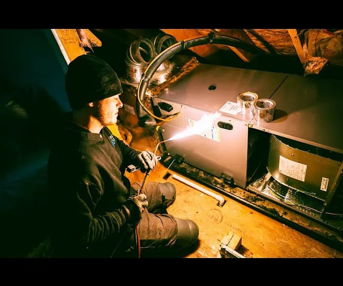 VanGuard Heating and Cooling LLC Picture 2