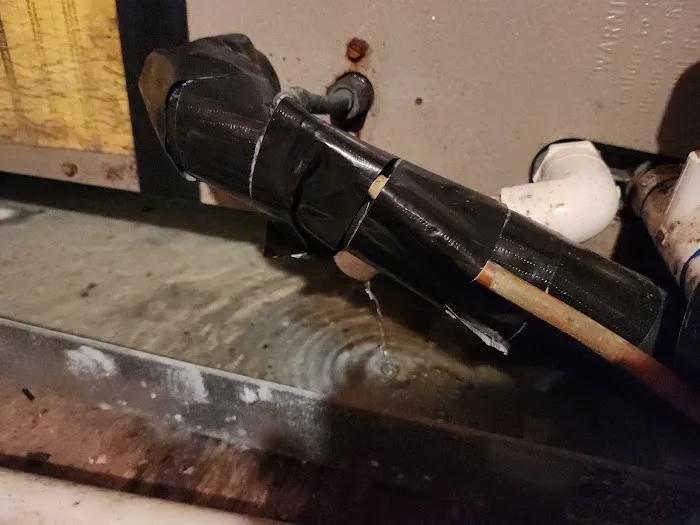 Central Heating & A/C Repairs Picture 2