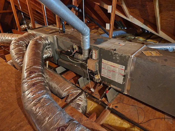 Central Heating & A/C Repairs Picture 7