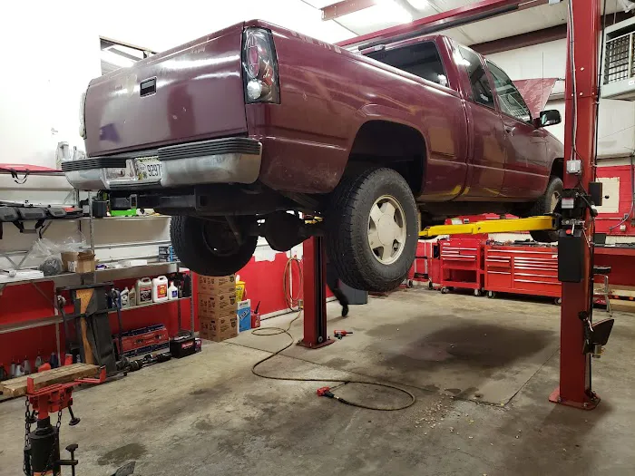 Tucks Auto Care Picture 3