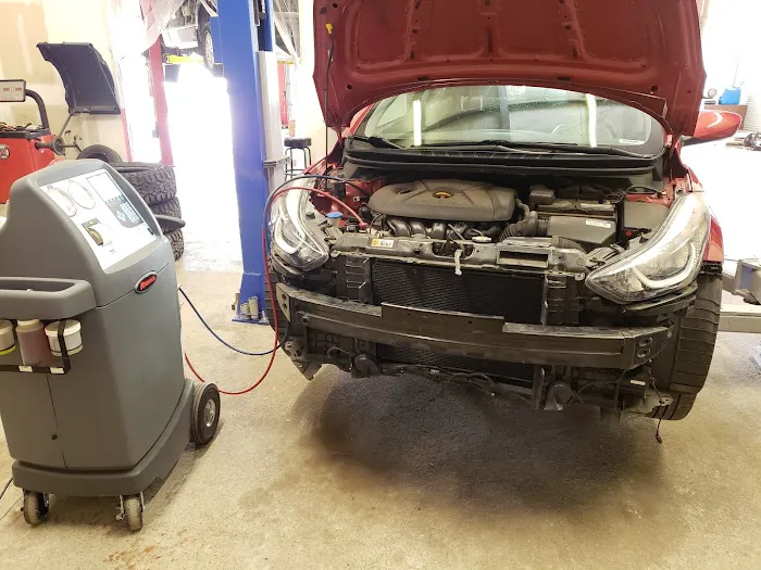 Tucks Auto Care Picture 8