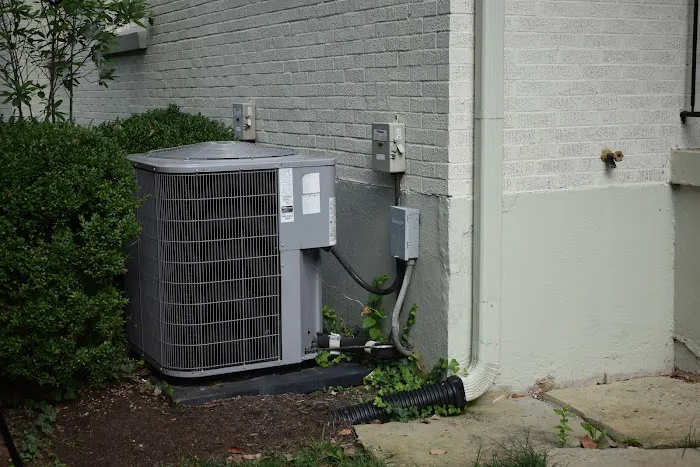 Dauenhauer Plumbing Heating Air & Electric Picture 1