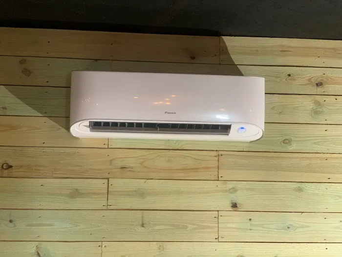 Air Temp of Radcliff Picture 7