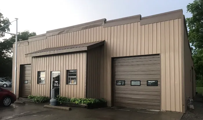 Auto Service of Pleasant View Picture 2