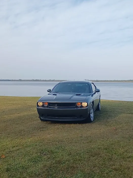 Patriot Automotive Center Picture 1