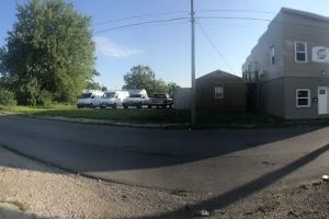 Auto Service Center