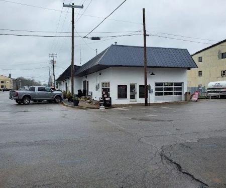 Thompson's Tire & Service Center