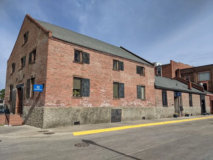 Mann + Hummel Picture 4