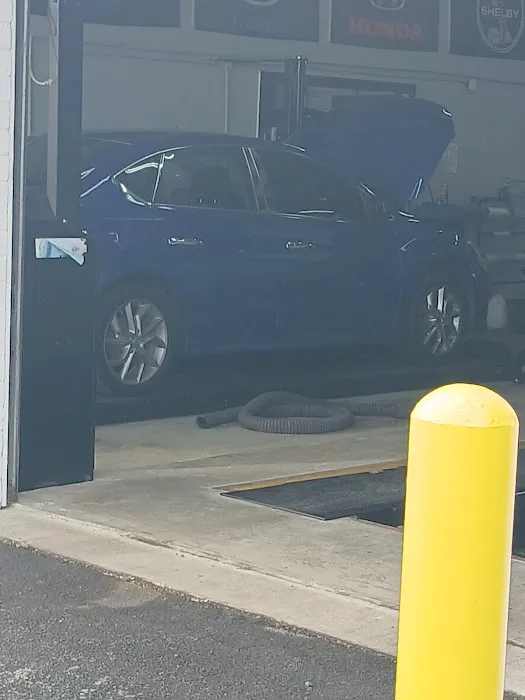 Meineke Car Care Center Picture 5