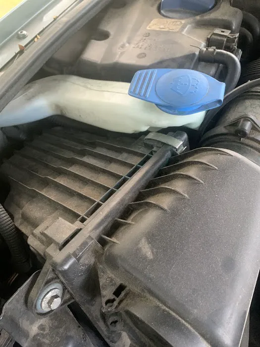 Meineke Car Care Center Picture 8