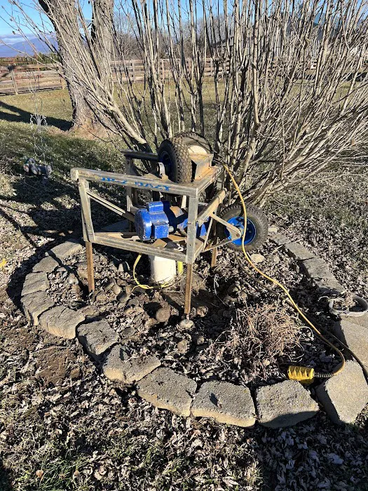 Cardinal Well and Pump Service Picture 6