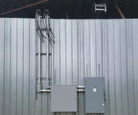 Hendry Services, LLC