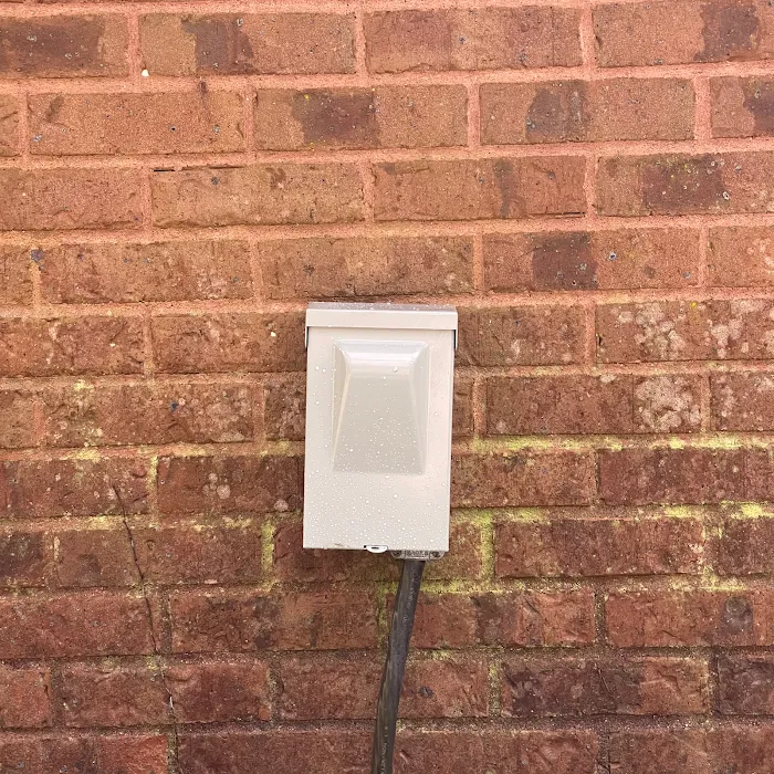 Brown An Brown HVAC-R Repair Service LLC. Picture 5