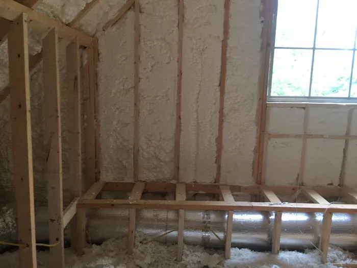 Mac’s Spray Foam Insulation Picture 1
