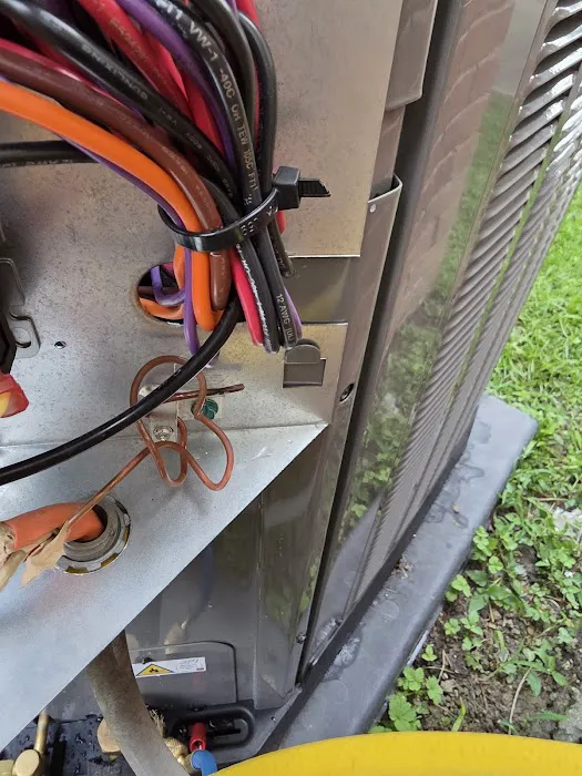 Professional Heating & Air Picture 2