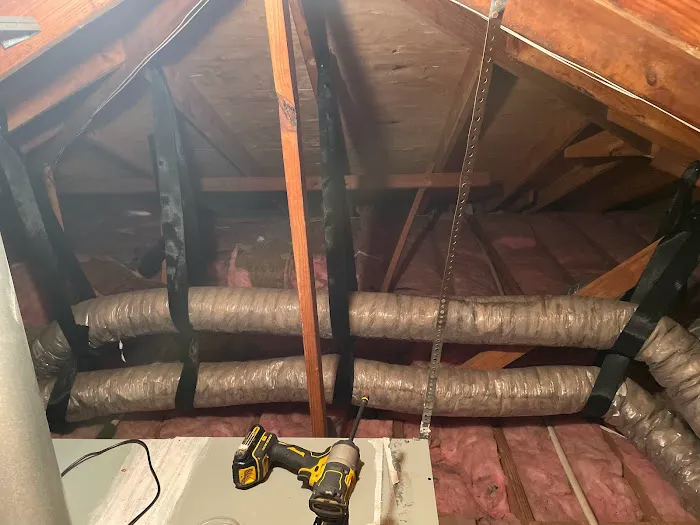 Helping Hand Services Heating & Air Conditioning Picture 3