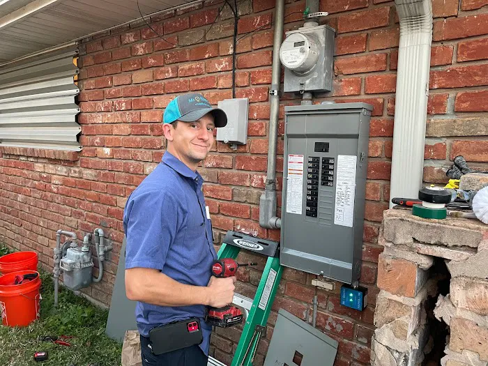 Mr. Electric of North Shore, LA Picture 7