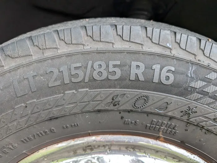 Laird's Tire & Auto Service Picture 2