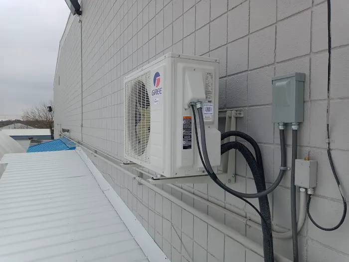 Sullivan's Heating Cooling Plumbing Picture 1