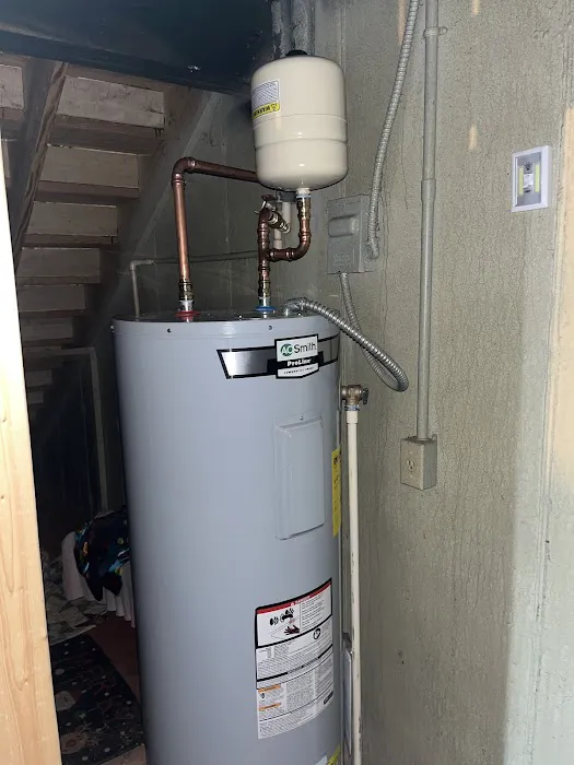 E&M Heating, Plumbing & Air Conditioning Picture 1