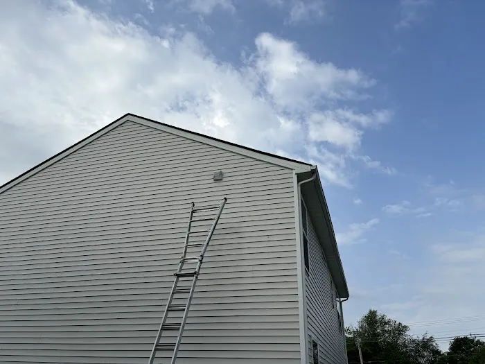 HITEC Dryer Vents & Air Ducts Picture 5