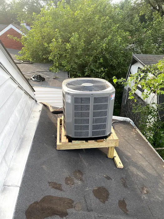 Chadwell Comforts Picture 1