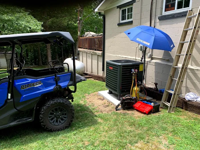 MR COOL Services LLC Picture 1