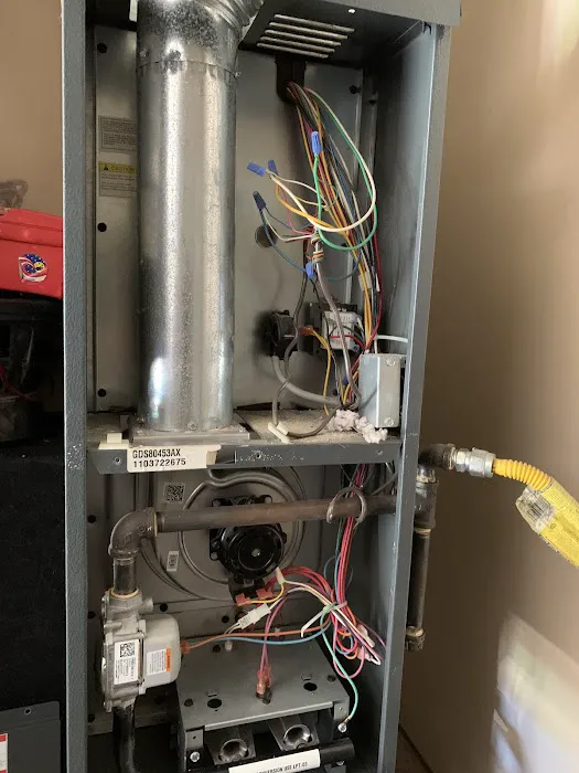 Louisville Heating & Air Conditioning Picture 3