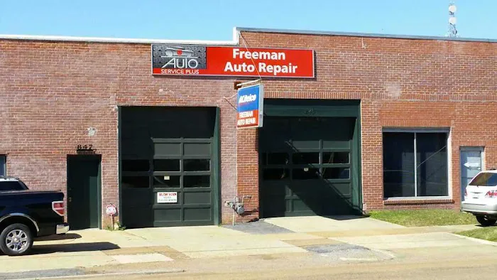 Freeman Auto Repair Inc Picture 3
