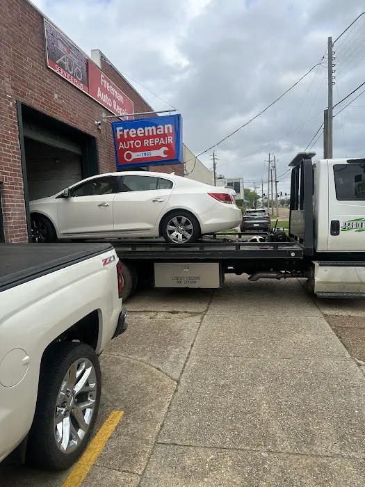 Freeman Auto Repair Inc Picture 2