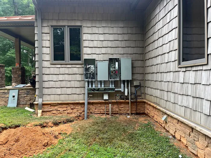 Acree's Electrical Corp Picture 7